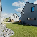 Ferienhaus Neu Rügen Resørt Großzügige, Gemütliche Doppelhaushälfte Frieda Mit Terrasse
